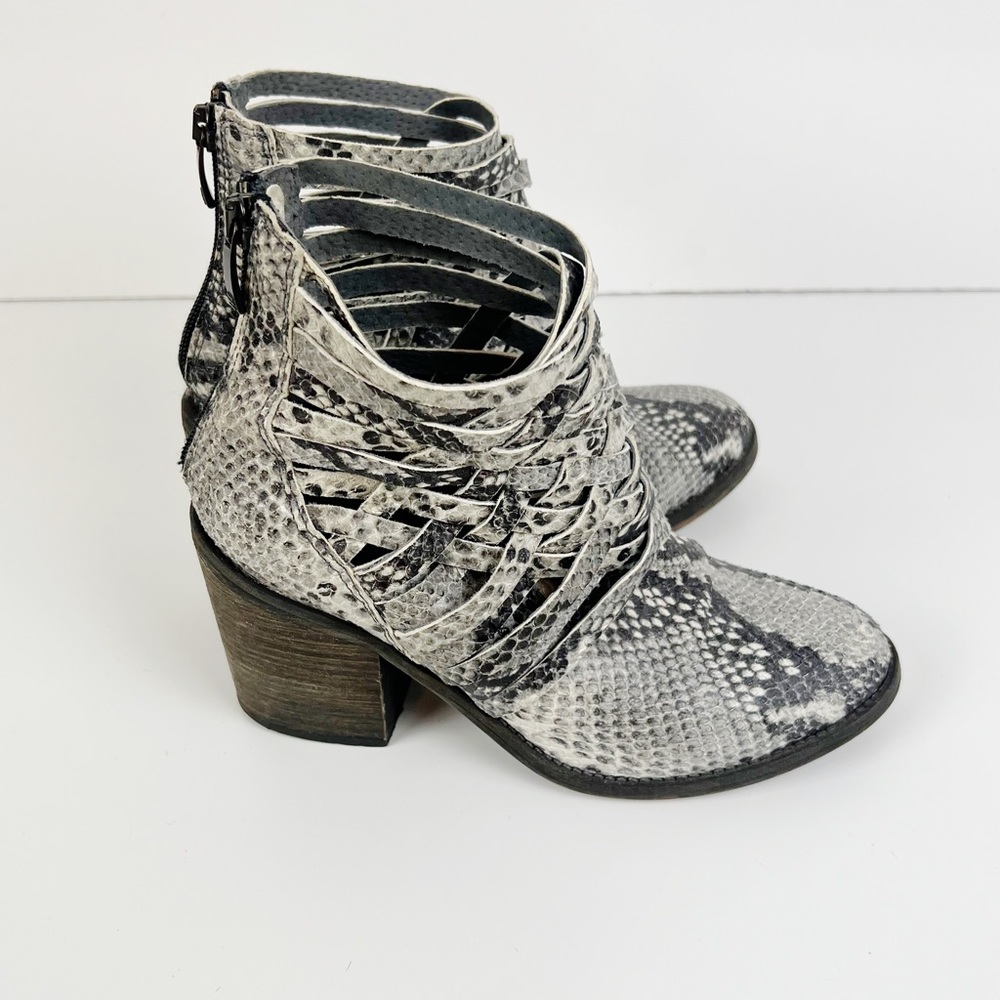 Free People Carrera Ankle Boots Woven Caged Snake Skin Block Heel Zip